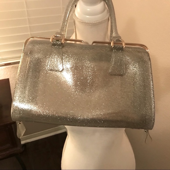 Handbags - *RARE* Unique Jelly handbag. Nice brass hardware